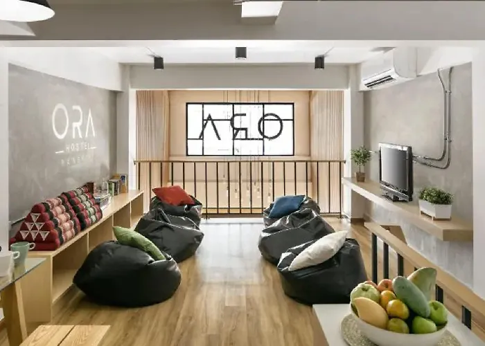 Ora Albergue *